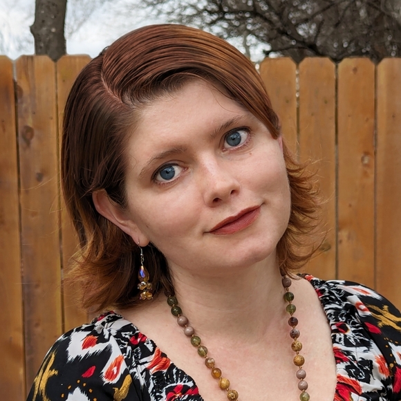 Meet your Posher, Jessica - Picture 1 of 1